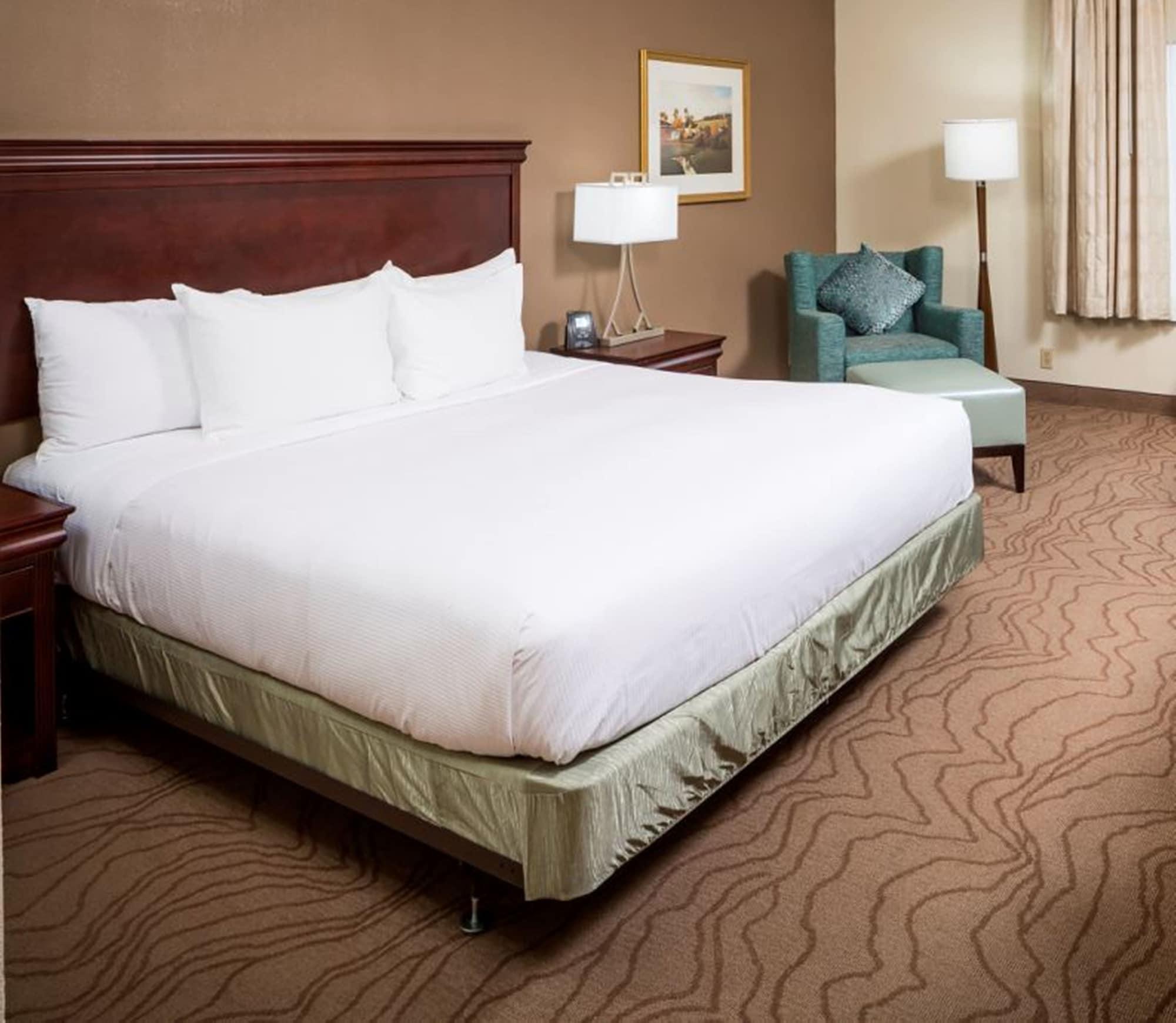 Doubletree By Hilton Boston-Milford Hotel Екстериор снимка